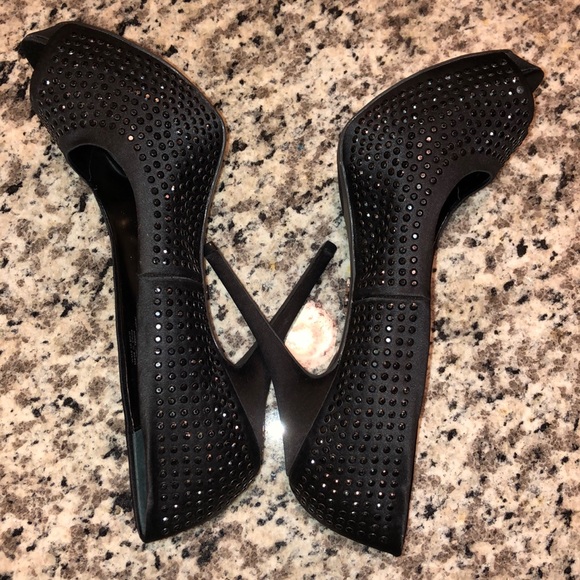 Jennifer Lopez Shoes - Jennifer Lopez Blingy Black Stilettos